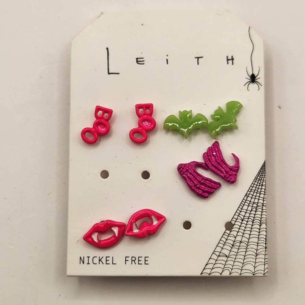Leith Halloween Stud Earring Set 4 Pairs Vampire Lips Bats Boo Fangs Nickel Free